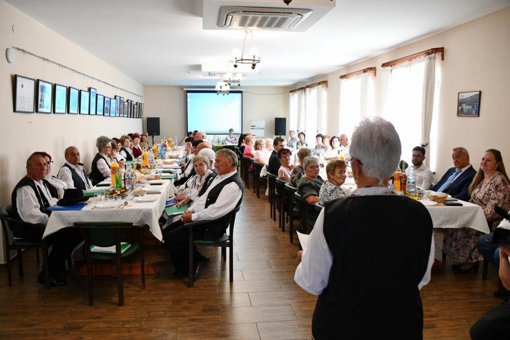 Jubileumi évfordulót ünnepelt a KMKSZ Csapi Alapszervezetének Nyugdíjasklubja